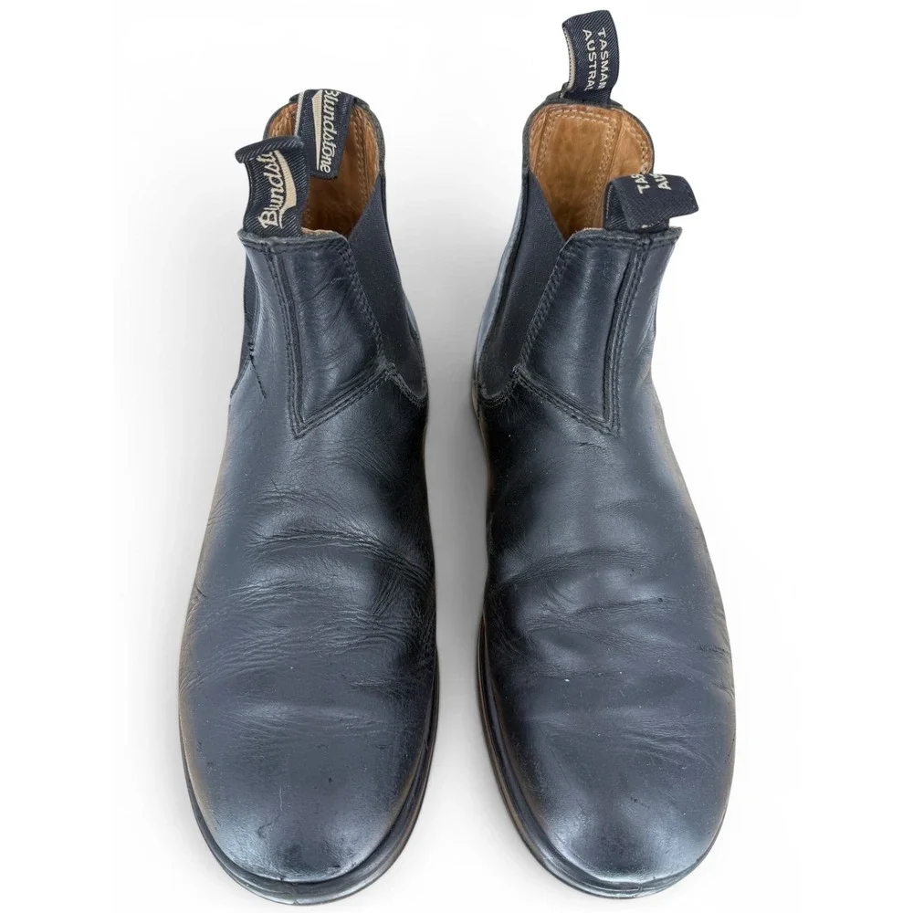 Shoes - Picture 3 of 11